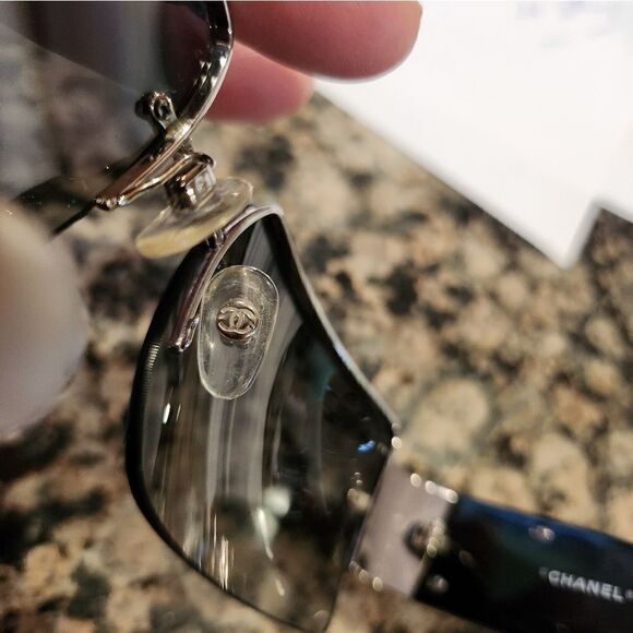 Authentic Chanel Sunglasses with Swarovski Crystal CC Logo Accent - Picture 11 of 12